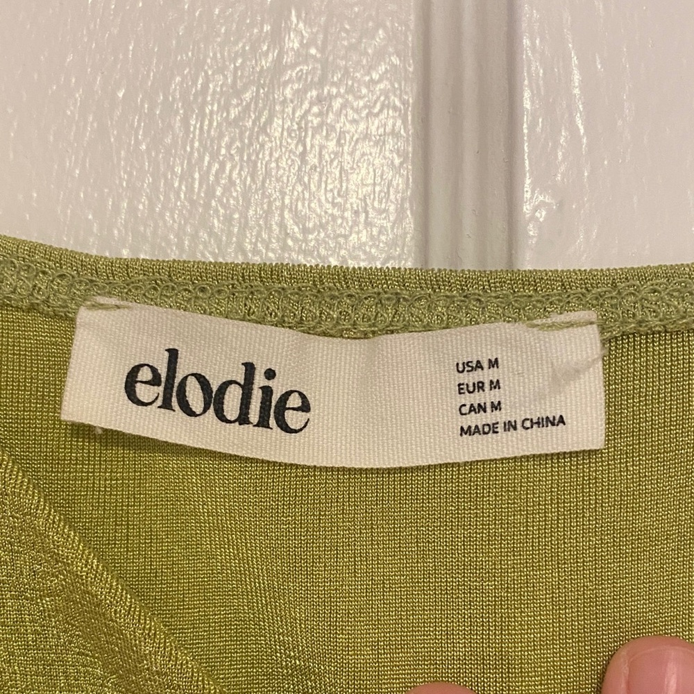 elodie y2k chartreuse green Velvet velour Tie-Front Crop Top. Summer, festival. - Picture 3 of 4